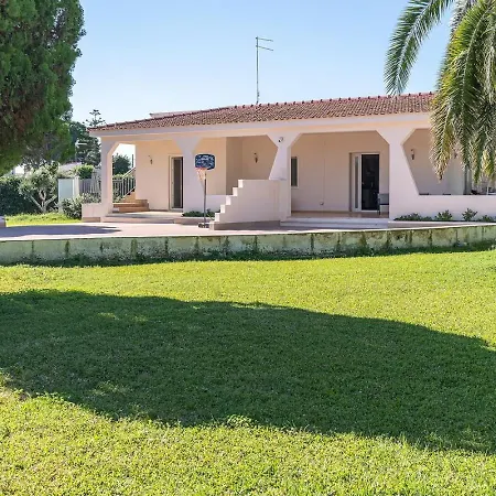 Con Piscina Vista Mare Апартаменты *