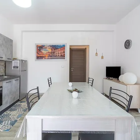 Апартаменты Con Piscina Vista Mare Фонтане-Бьянке