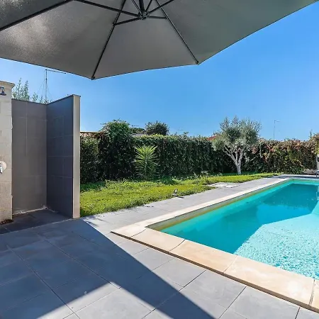Con Piscina Vista Mare * Фонтане-Бьянке